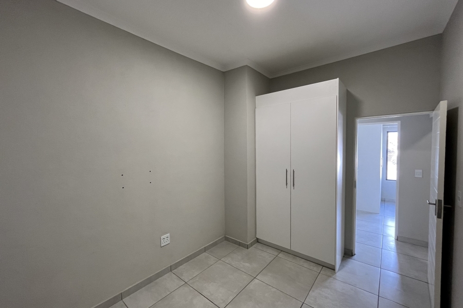 2 Bedroom Property for Sale in Glen Marais Gauteng