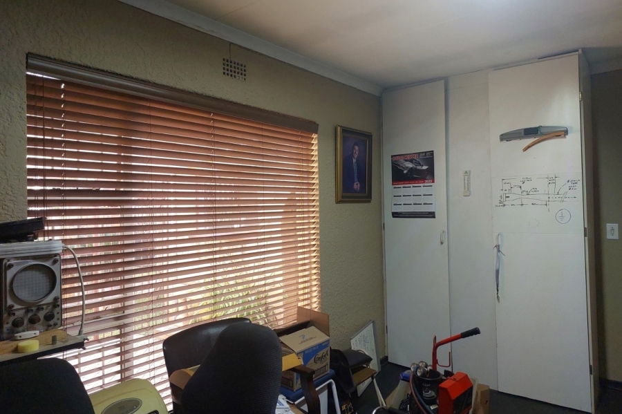 3 Bedroom Property for Sale in Freeway Park Gauteng