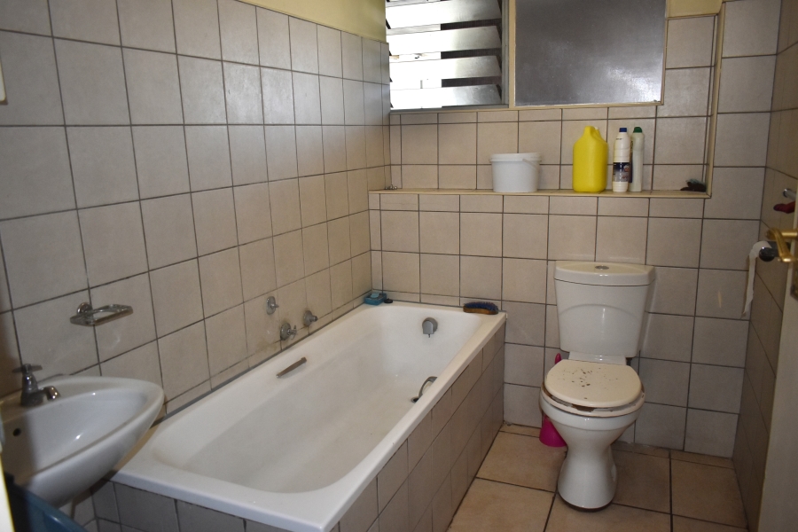 1 Bedroom Property for Sale in Sunnyside Gauteng
