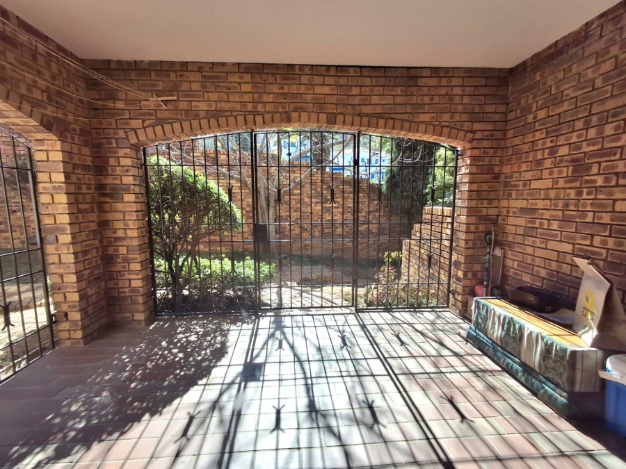 2 Bedroom Property for Sale in Bruma Gauteng