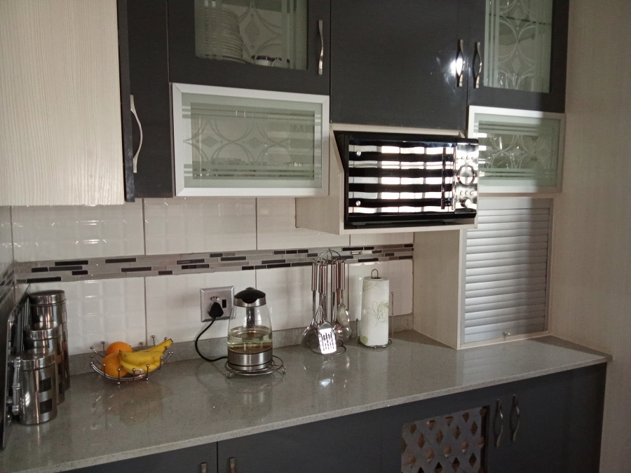 3 Bedroom Property for Sale in Mindalore Gauteng