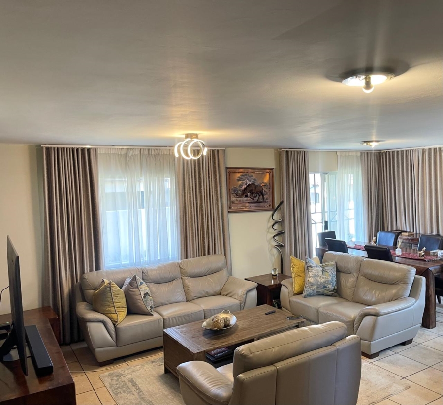 3 Bedroom Property for Sale in North Riding Gauteng