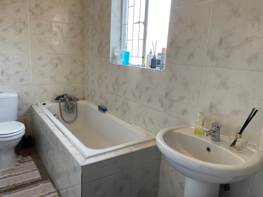 3 Bedroom Property for Sale in North Riding Gauteng