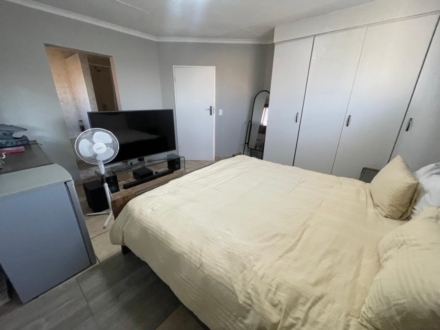 3 Bedroom Property for Sale in North Riding Gauteng