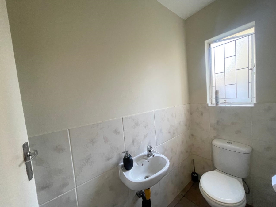 3 Bedroom Property for Sale in North Riding Gauteng