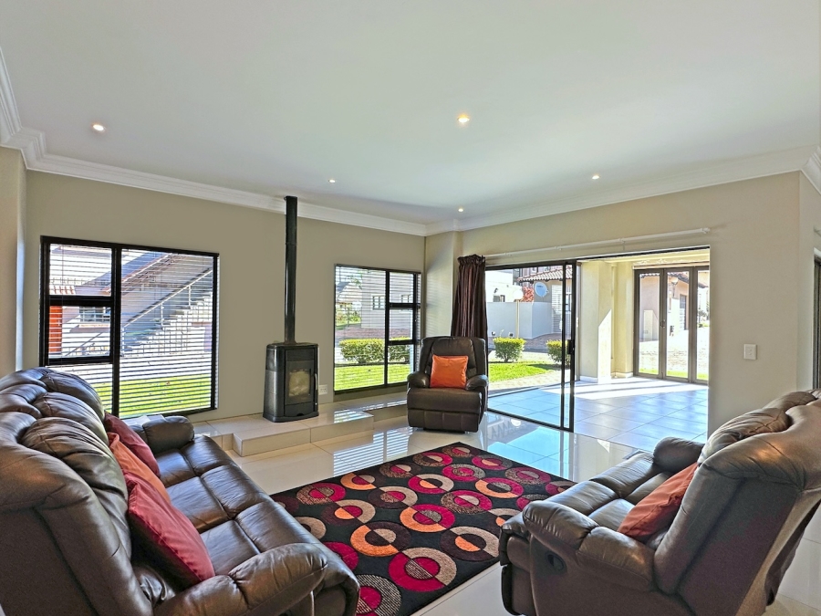 4 Bedroom Property for Sale in Vaalview Gauteng
