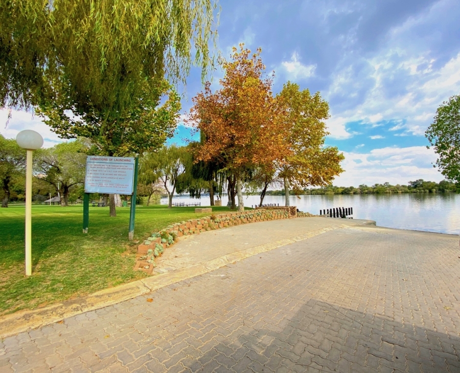 4 Bedroom Property for Sale in Vaalview Gauteng