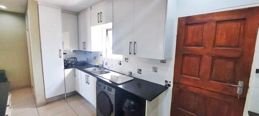 4 Bedroom Property for Sale in Halfway Gardens Gauteng