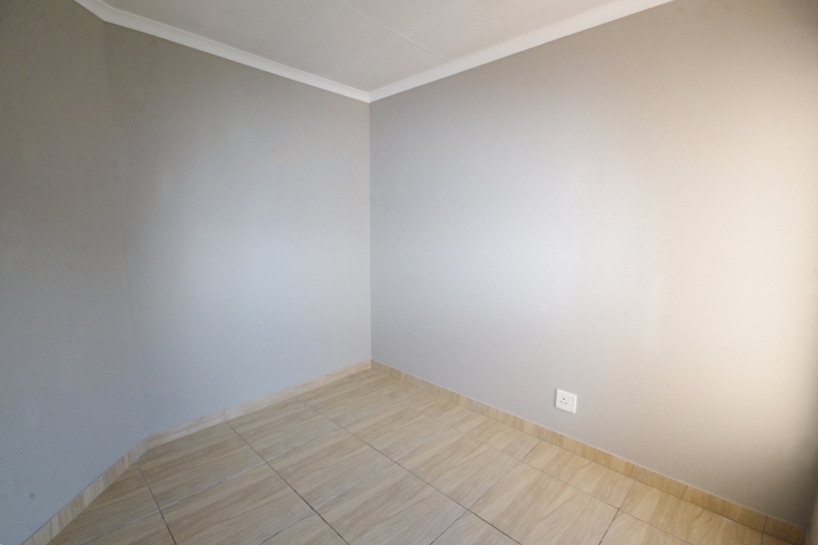 2 Bedroom Property for Sale in Castleview Gauteng