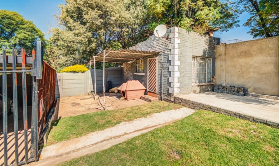 2 Bedroom Property for Sale in Kensington Gauteng