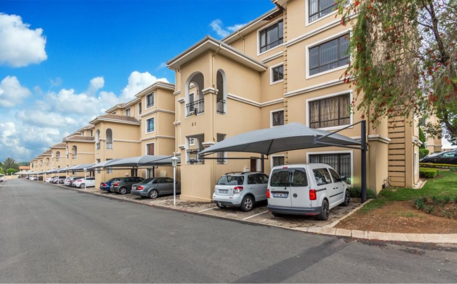2 Bedroom Property for Sale in Carlswald Gauteng