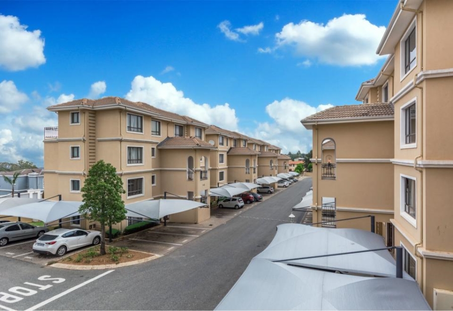 2 Bedroom Property for Sale in Carlswald Gauteng