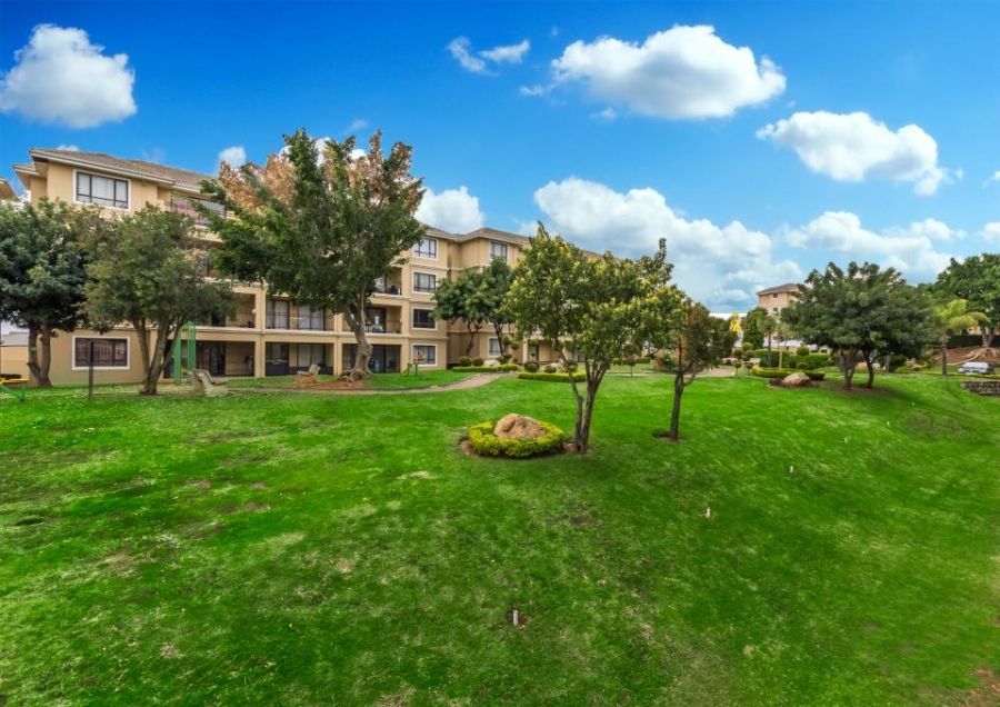 2 Bedroom Property for Sale in Carlswald Gauteng