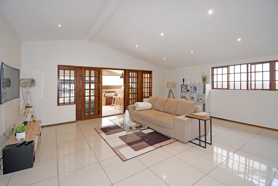 3 Bedroom Property for Sale in Blairgowrie Gauteng