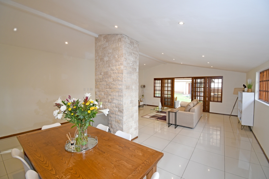 3 Bedroom Property for Sale in Blairgowrie Gauteng
