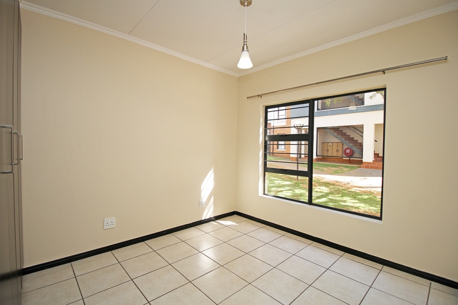 3 Bedroom Property for Sale in Greenstone Hill Gauteng