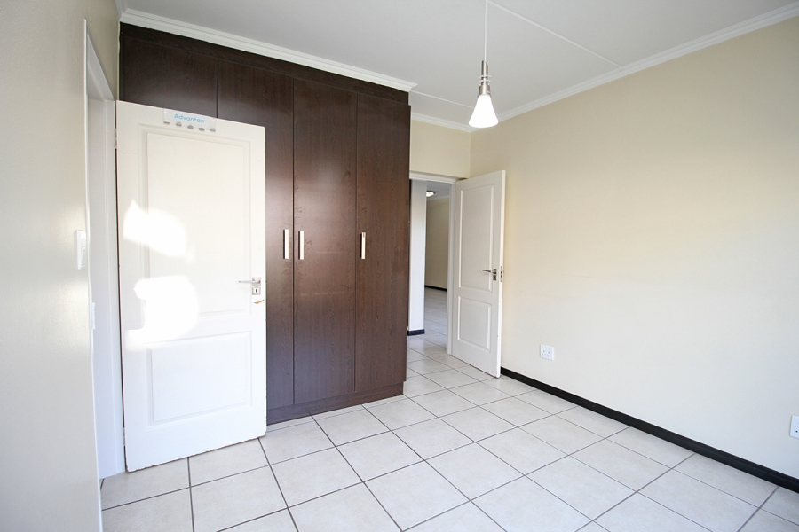 3 Bedroom Property for Sale in Greenstone Hill Gauteng