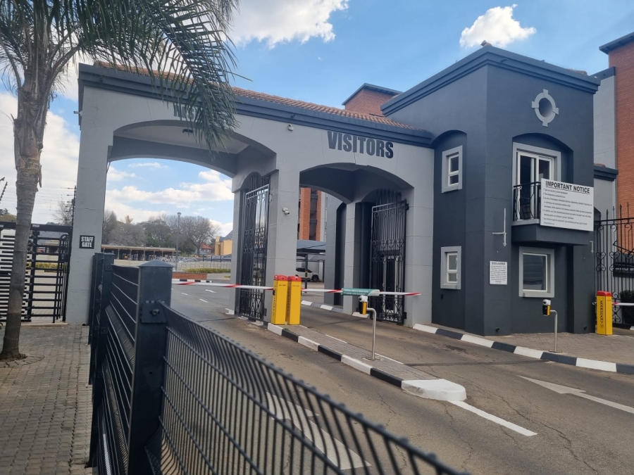 To Let 2 Bedroom Property for Rent in Kensington Gauteng