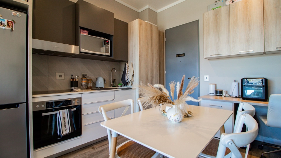 1 Bedroom Property for Sale in Menlyn Gauteng