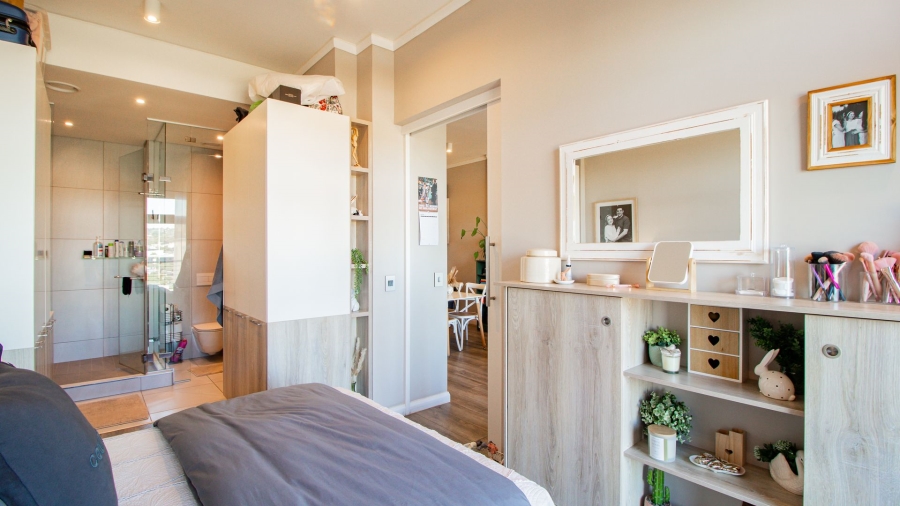 1 Bedroom Property for Sale in Menlyn Gauteng