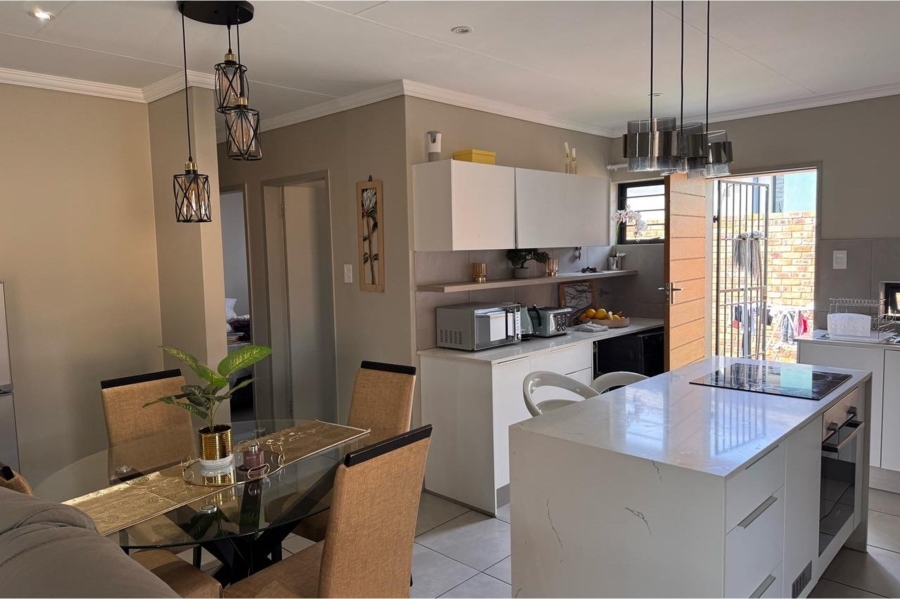 3 Bedroom Property for Sale in Lion Pride Gauteng