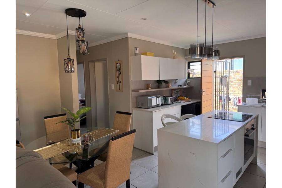 3 Bedroom Property for Sale in Lion Pride Gauteng