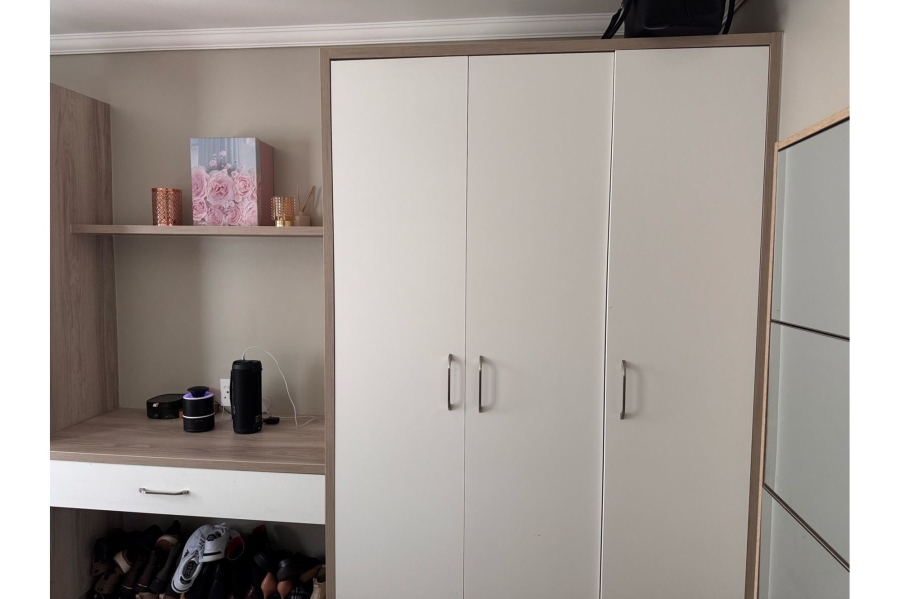 3 Bedroom Property for Sale in Lion Pride Gauteng