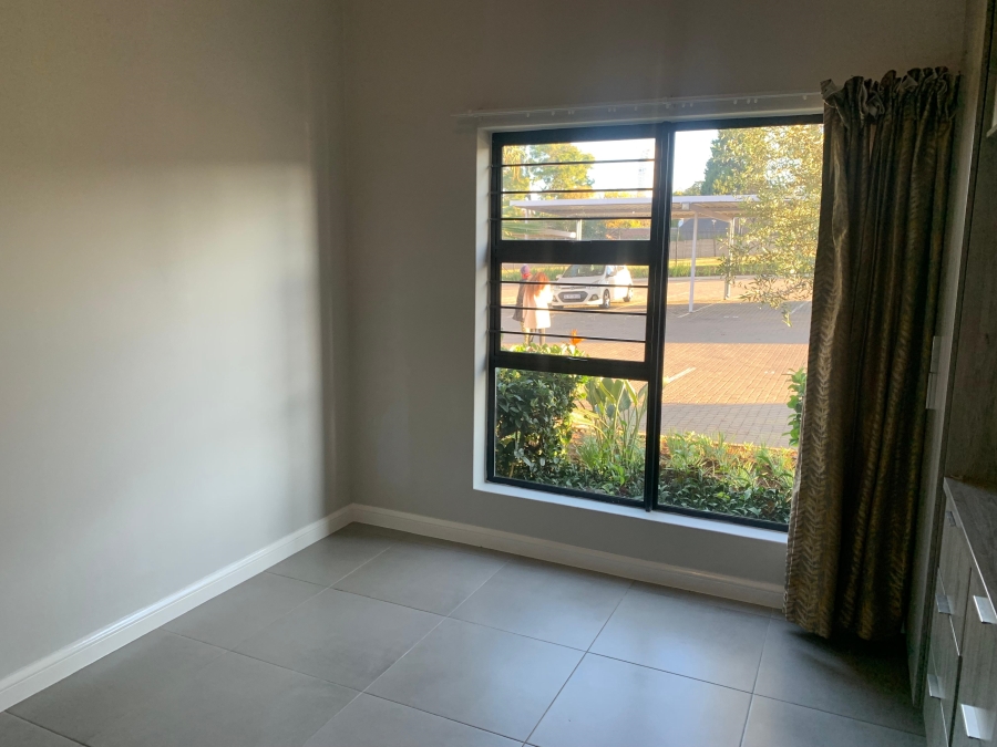 2 Bedroom Property for Sale in Morningside Gauteng