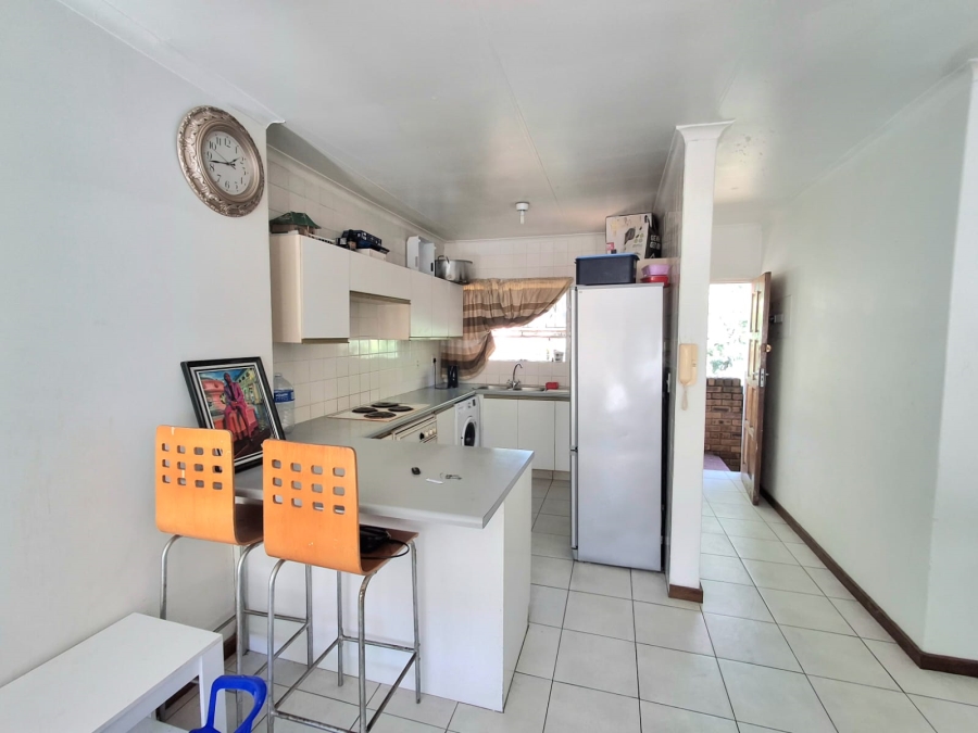2 Bedroom Property for Sale in Bruma Gauteng