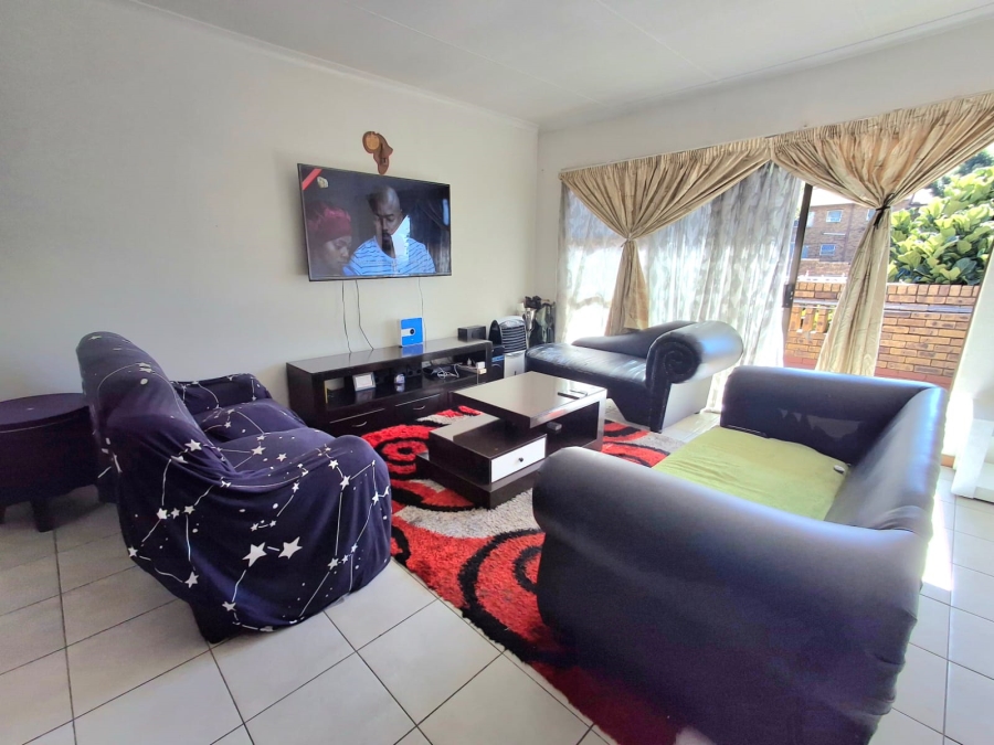 2 Bedroom Property for Sale in Bruma Gauteng