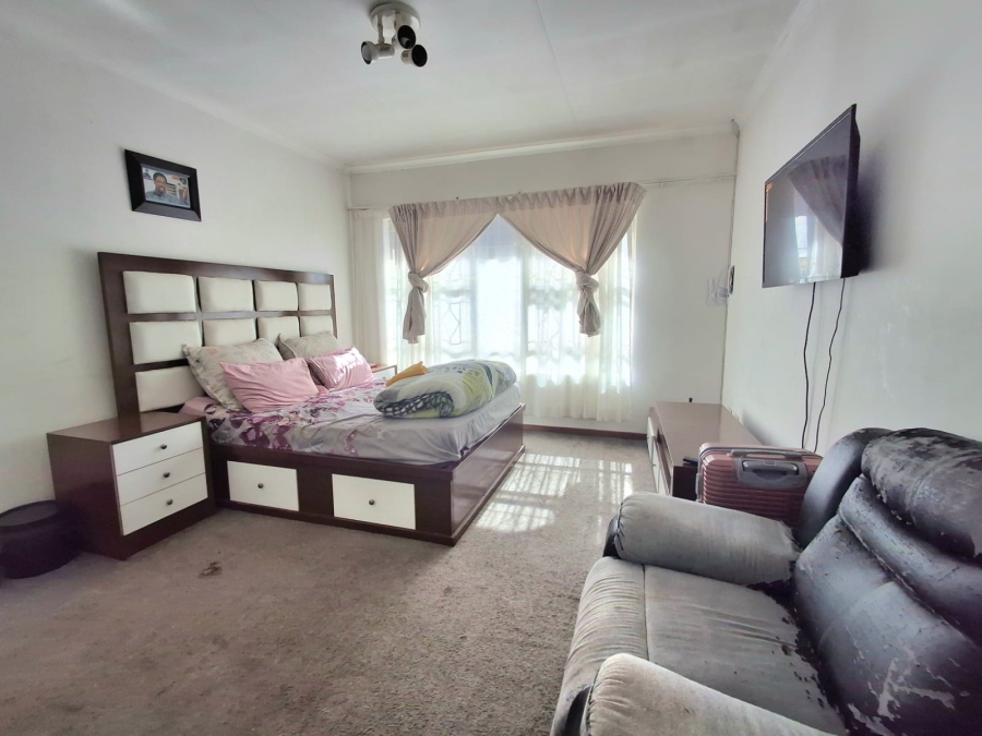 2 Bedroom Property for Sale in Bruma Gauteng