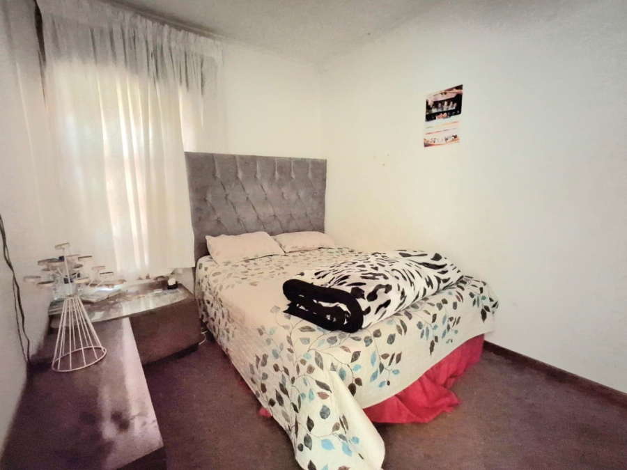 2 Bedroom Property for Sale in Bruma Gauteng