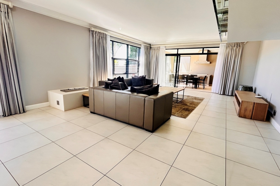 3 Bedroom Property for Sale in Waterkloof Gauteng