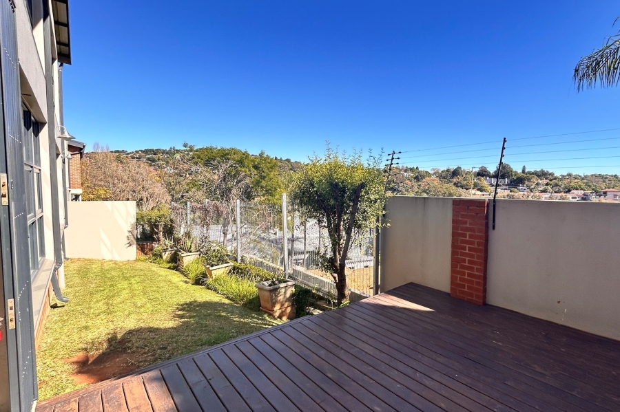 3 Bedroom Property for Sale in Waterkloof Gauteng