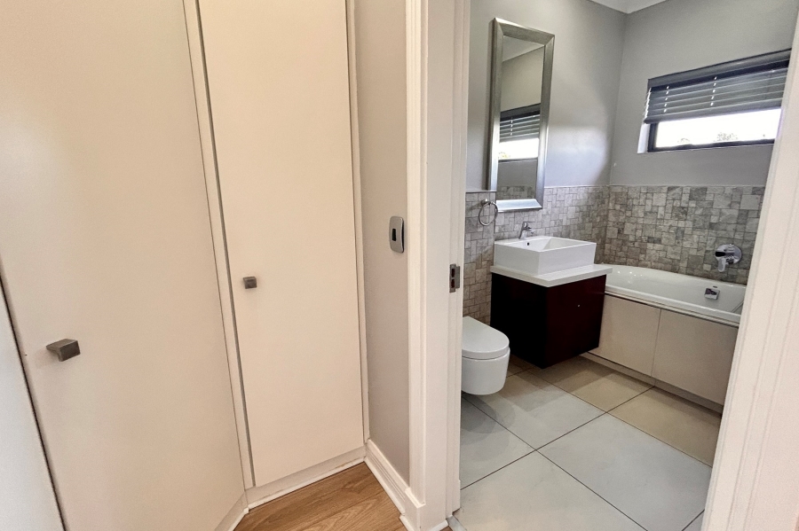3 Bedroom Property for Sale in Waterkloof Gauteng