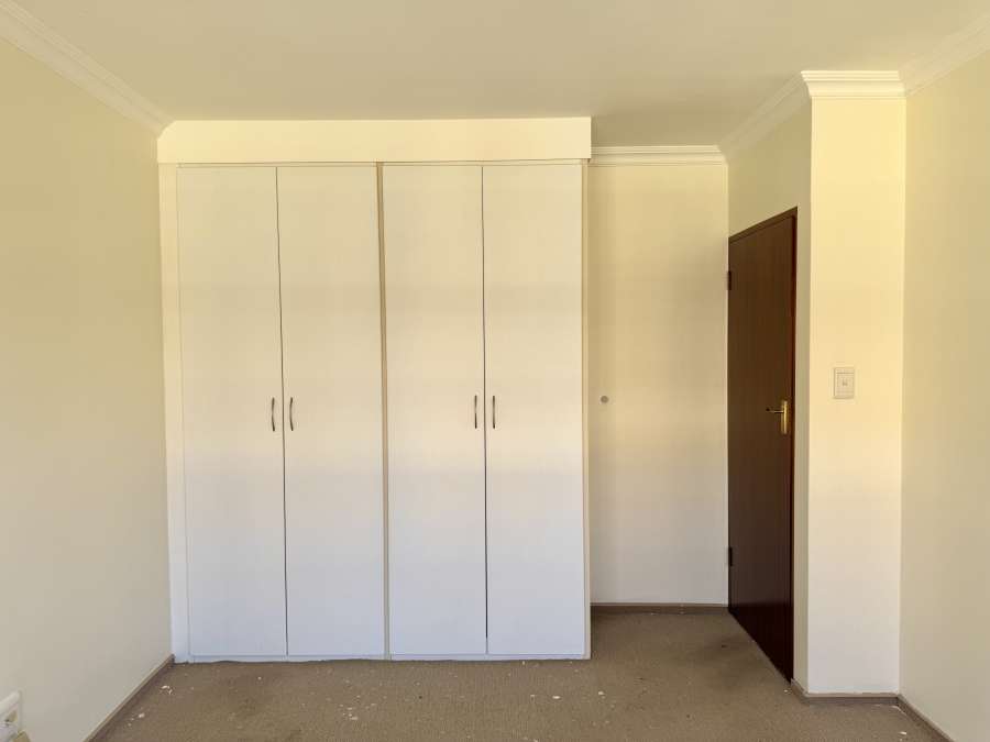 1 Bedroom Property for Sale in Equestria Gauteng