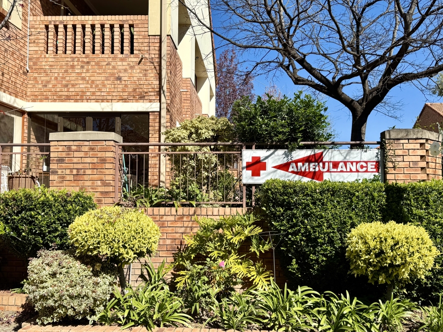1 Bedroom Property for Sale in Equestria Gauteng