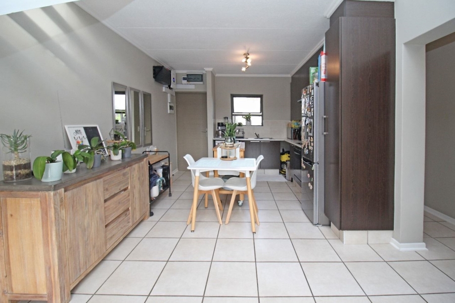 2 Bedroom Property for Sale in Douglasdale Gauteng