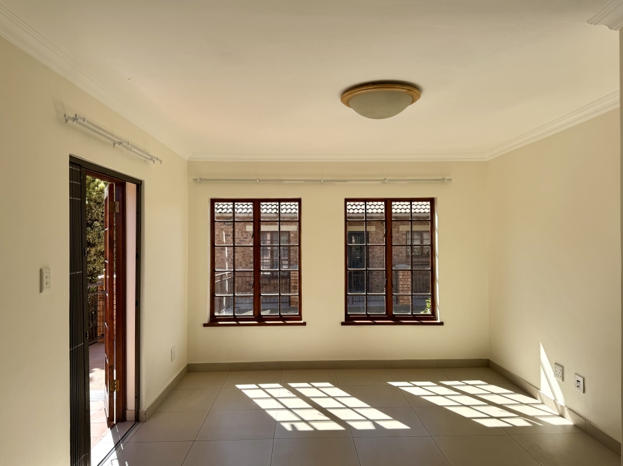 1 Bedroom Property for Sale in Equestria Gauteng