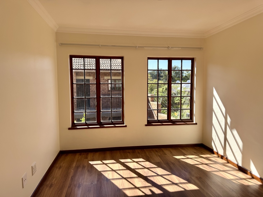 1 Bedroom Property for Sale in Equestria Gauteng