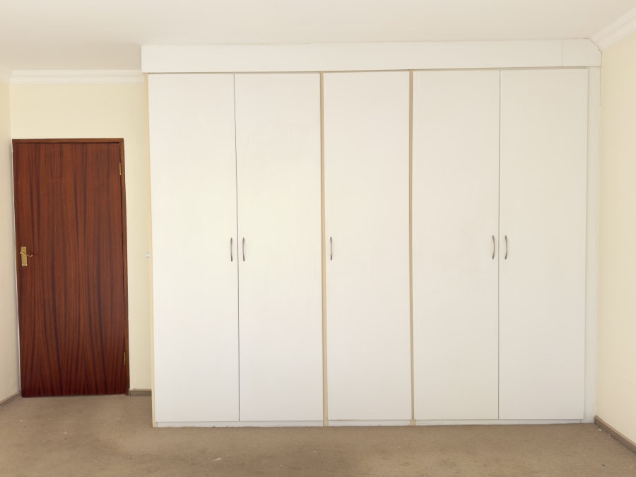 2 Bedroom Property for Sale in Equestria Gauteng