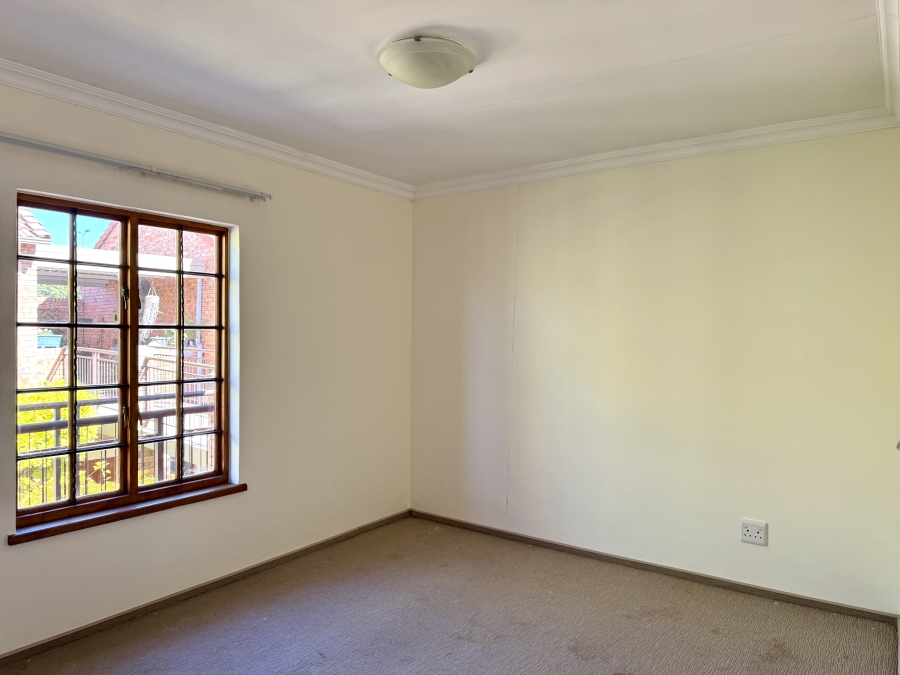 2 Bedroom Property for Sale in Equestria Gauteng