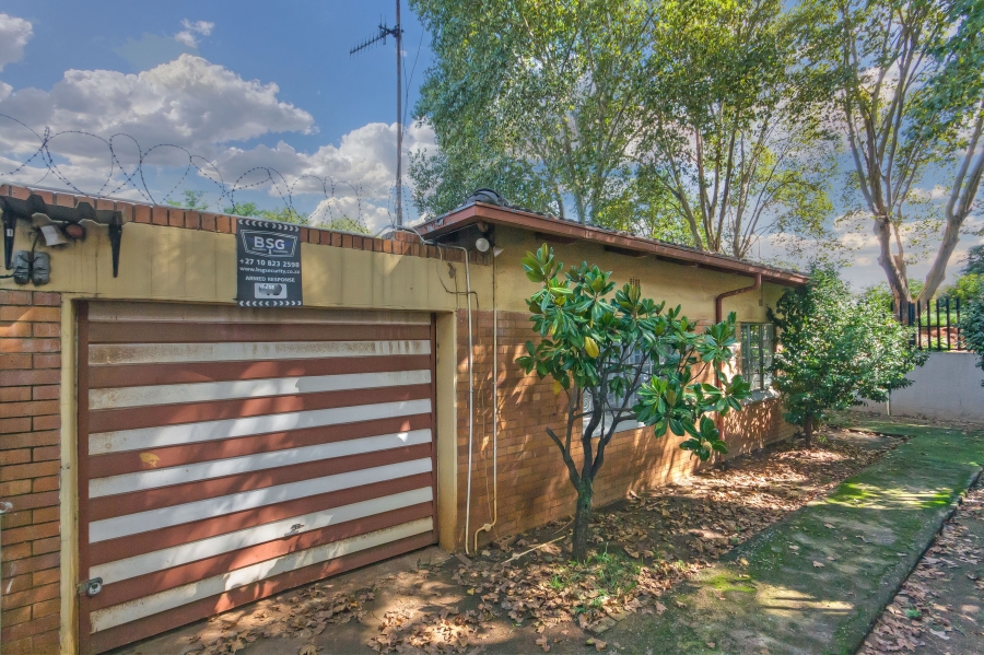 3 Bedroom Property for Sale in Bezuidenhout Valley Gauteng