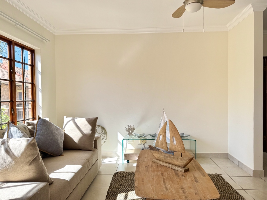 1 Bedroom Property for Sale in Equestria Gauteng