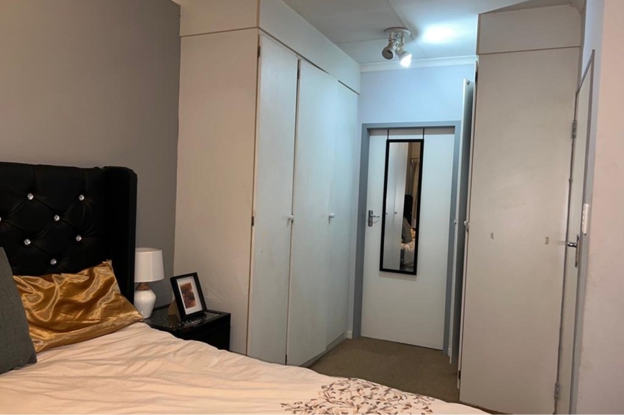 2 Bedroom Property for Sale in Noordhang Gauteng