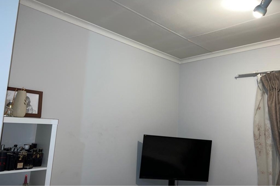 2 Bedroom Property for Sale in Noordhang Gauteng