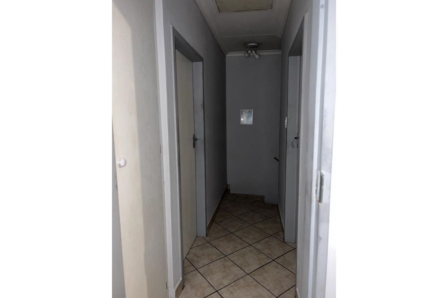 2 Bedroom Property for Sale in Noordhang Gauteng