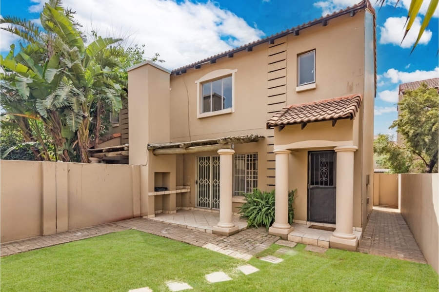 2 Bedroom Property for Sale in Noordhang Gauteng
