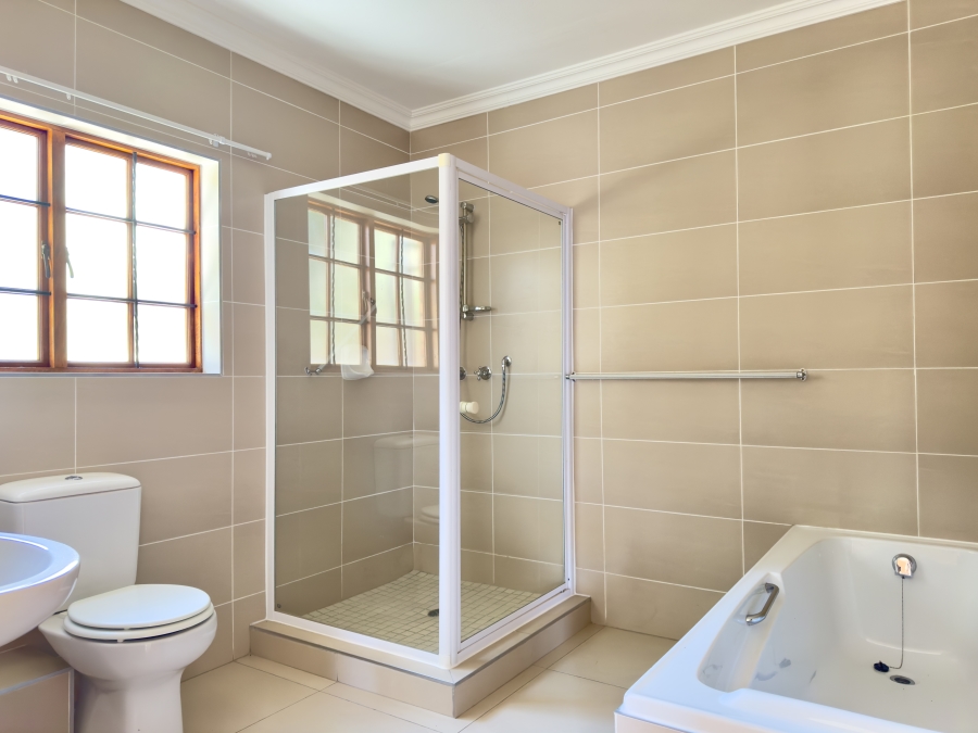 1 Bedroom Property for Sale in Equestria Gauteng