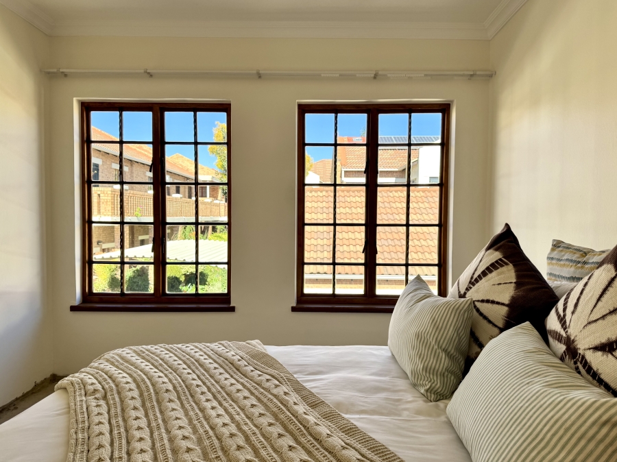 1 Bedroom Property for Sale in Equestria Gauteng